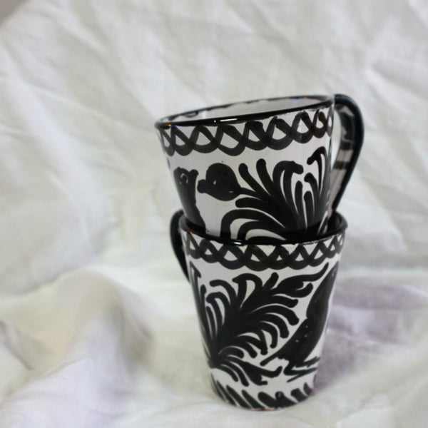 Hand-painted ceramic mug - black